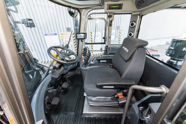 Hyundai - 18000 kg - Seria 9V - obrazek 23