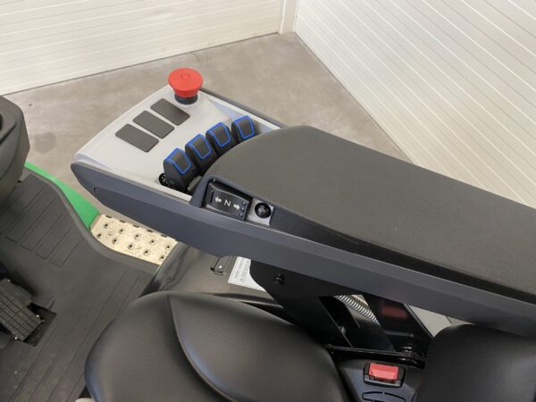 HANGCHA - 1500 - 3800 kg - seria XC (80V) - obrazek 22
