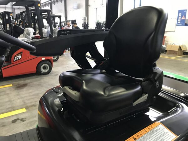 HANGCHA - 1500 - 3800 kg - seria XC (80V) - obrazek 8