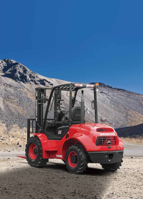 wozek-widlowy-hangcha-2500-3000-3500kg-terenowe-4WD-pp-02