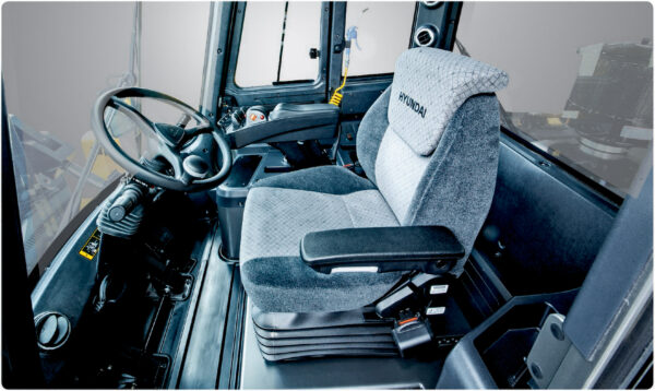 Hyundai - 12000 - 16000 kg - Seria 9V - obrazek 19