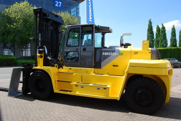 Hyundai - 18000 kg - Seria 9V - obrazek 12