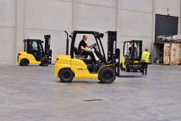 Hyundai - 2500 - 3500 kg - Seria 9V - obrazek 7