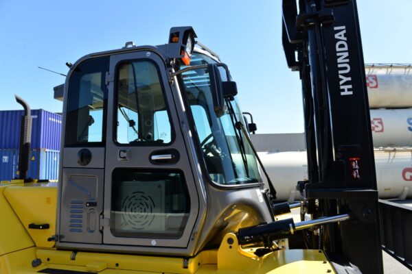 Hyundai - 7000 - 9000 kg - Seria 9V - obrazek 21