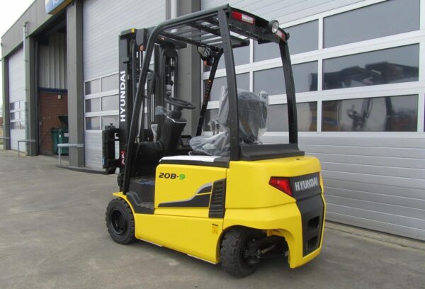 Hyundai - 1600 - 2000 kg (48V) - obrazek 13
