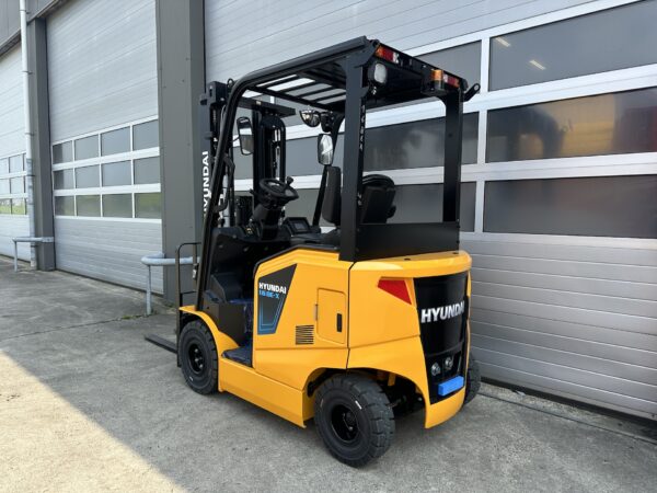 Hyundai - Seria BE-X - 1600 - 2000 kg - obrazek 2